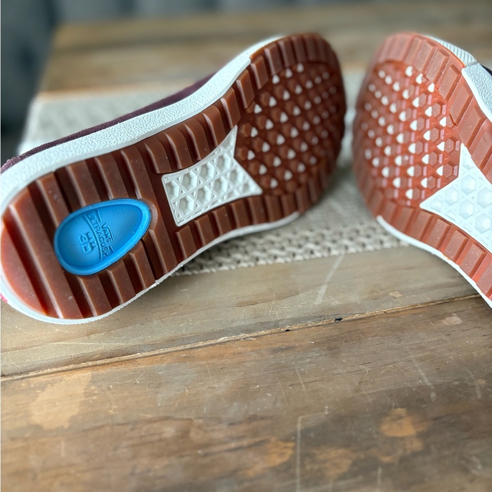 Vans Ultrarange / Ultracush 3D Chelsea Suede/Dark Brown,US 5.5, WS 7,VN0A4P3PTX9 - Picture 3 of 5